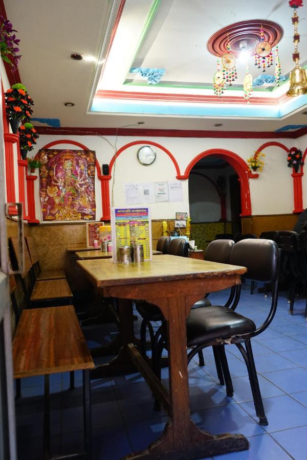 Hotel Magnolia Mallroad Manali Екстериор снимка